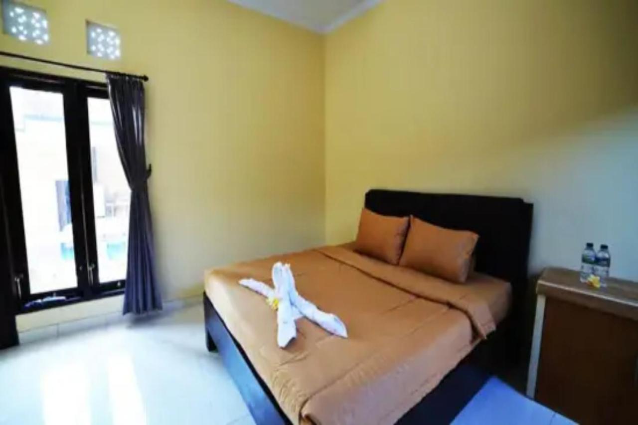 Kedunganan Oyo Flagship 91237 Ratu Guest House מראה חיצוני תמונה