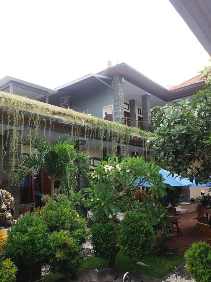 Kedunganan Oyo Flagship 91237 Ratu Guest House מראה חיצוני תמונה