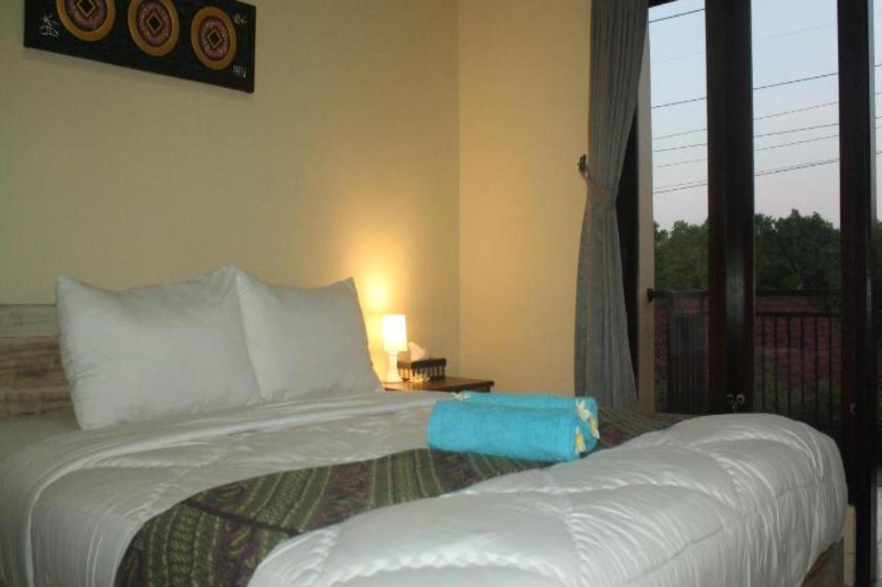 Kedunganan Oyo Flagship 91237 Ratu Guest House מראה חיצוני תמונה